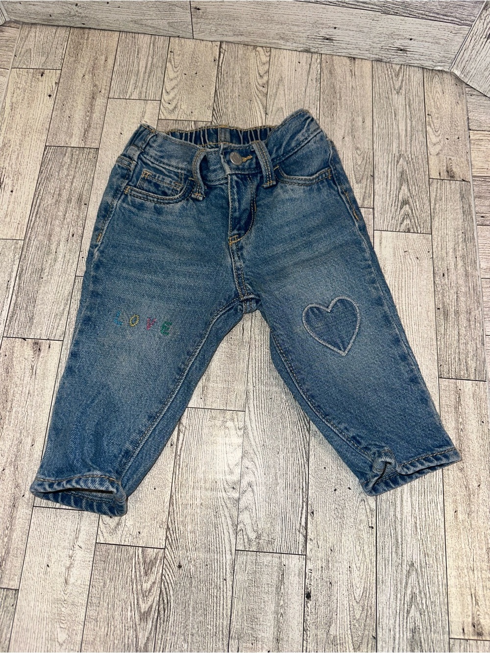 Old Navy baby Denim Jeans with Heart Patch 6-12 months